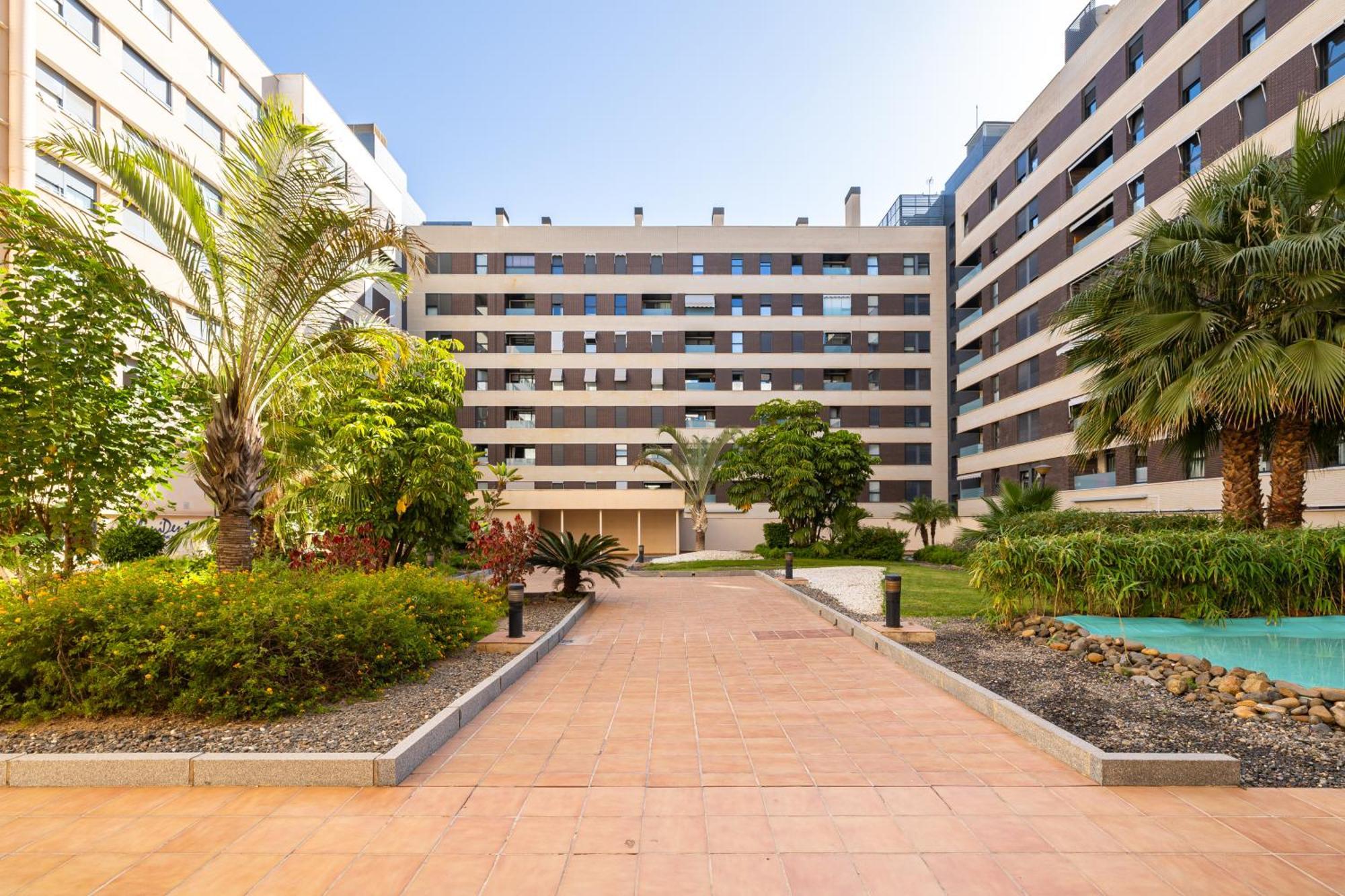 Holidays2Malaga Train Station Area المظهر الخارجي الصورة